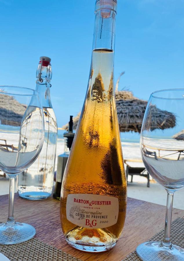 Helwas Zanzibar Beach Hotel Bwejuu Kültér fotó