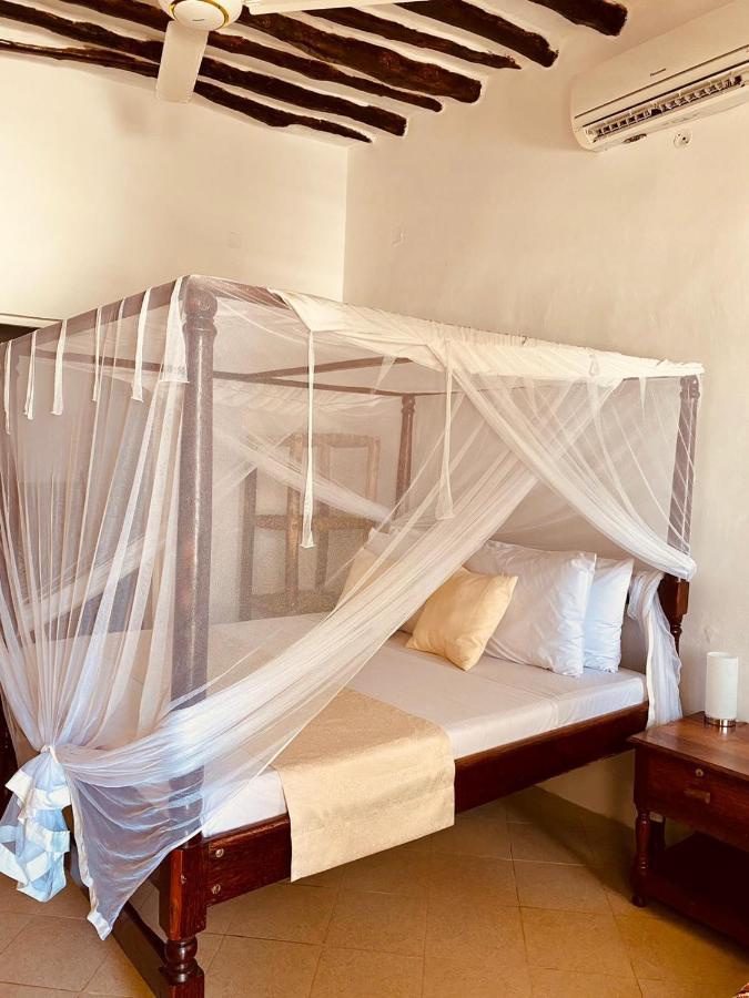 Helwas Zanzibar Beach Hotel Bwejuu Kültér fotó
