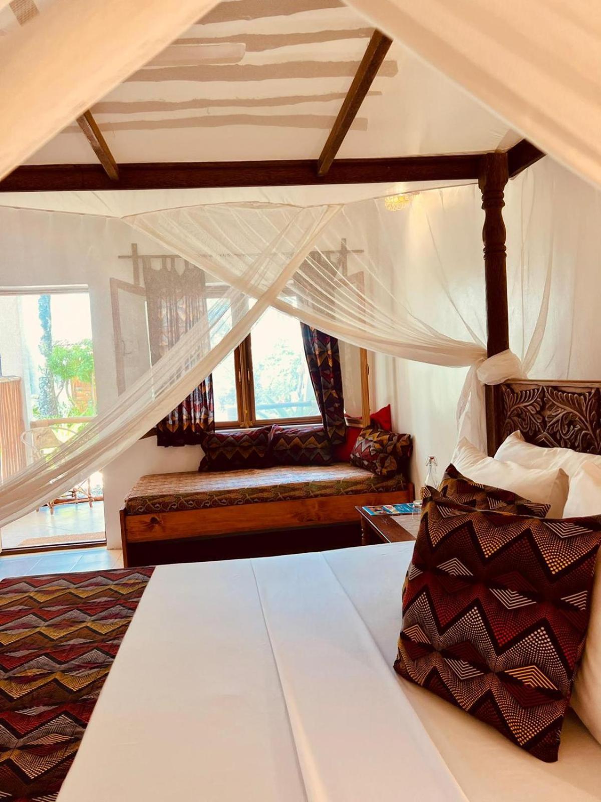 Helwas Zanzibar Beach Hotel Bwejuu Kültér fotó