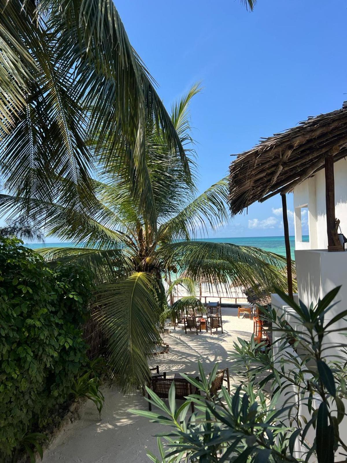 Helwas Zanzibar Beach Hotel Bwejuu Kültér fotó